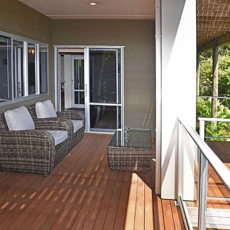 Fantail B&B ไทรัว ภายนอก รูปภาพ