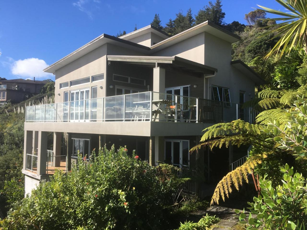 Fantail B&B ไทรัว ภายนอก รูปภาพ